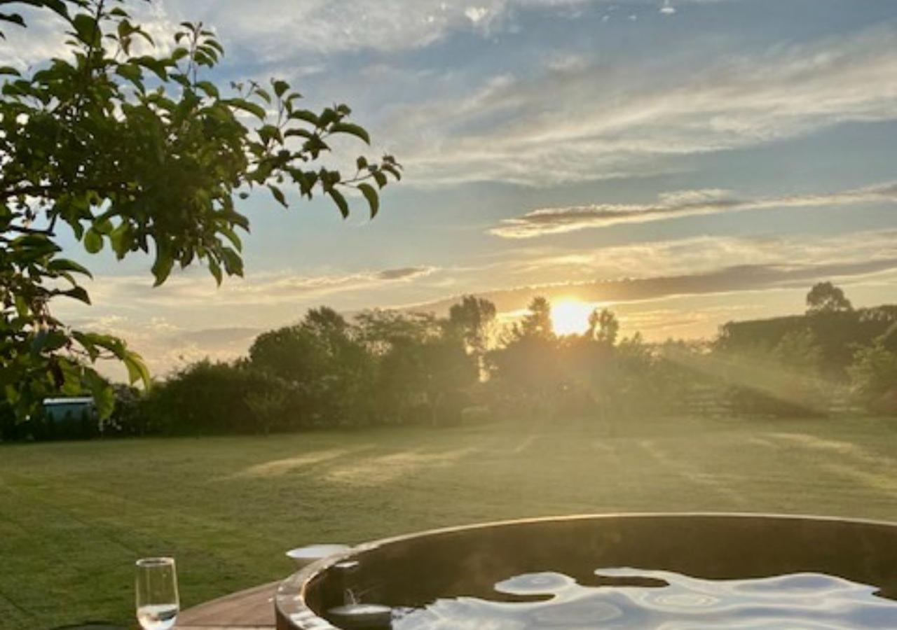 Amuri Villas Clive Kültér fotó